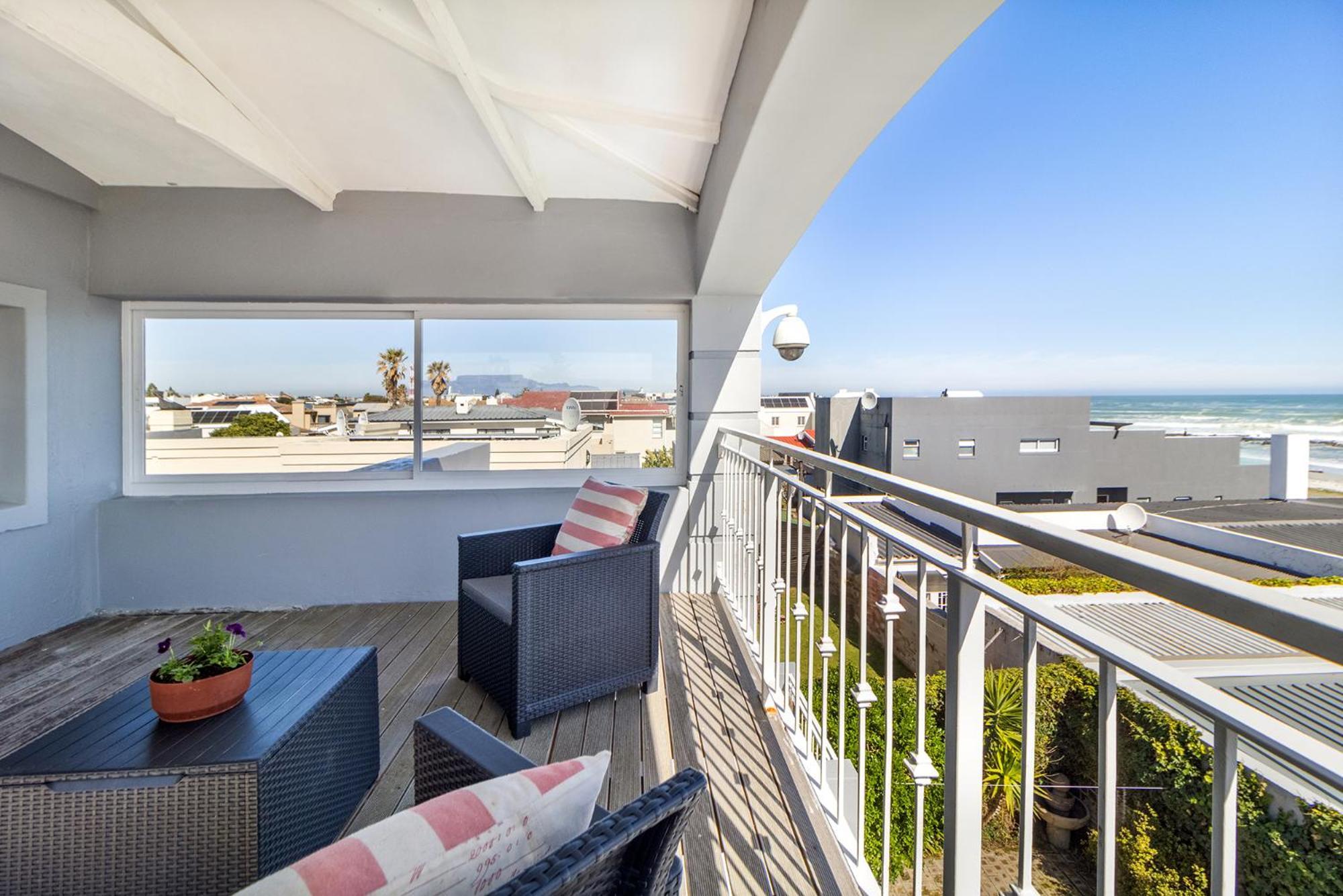 The Sandcastle Guesthouse - Melkbosstrand Extérieur photo