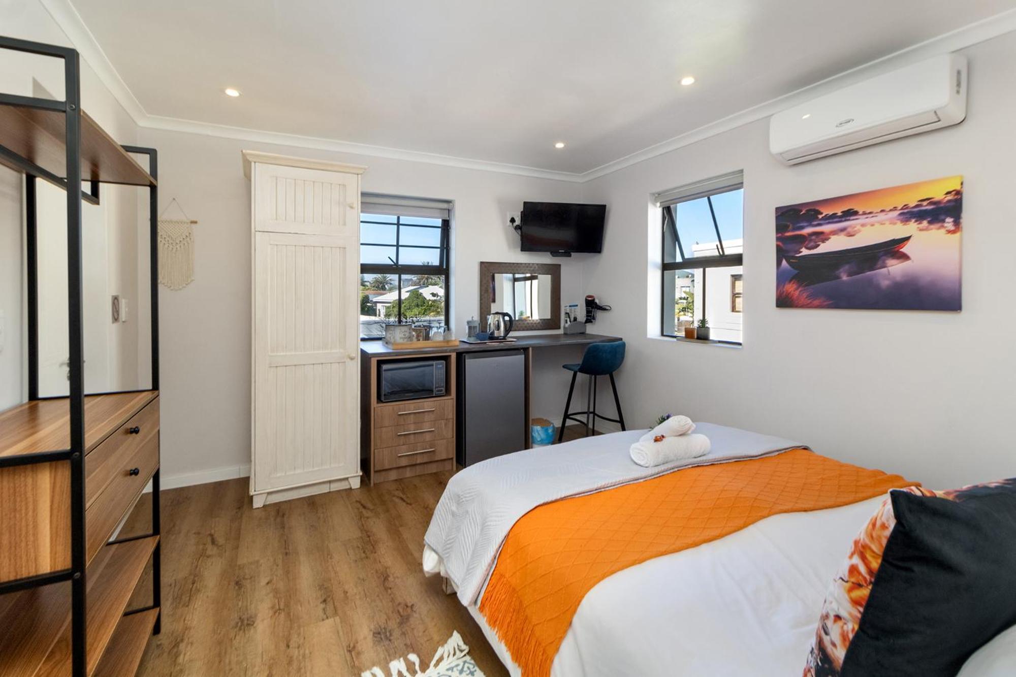 The Sandcastle Guesthouse - Melkbosstrand Extérieur photo