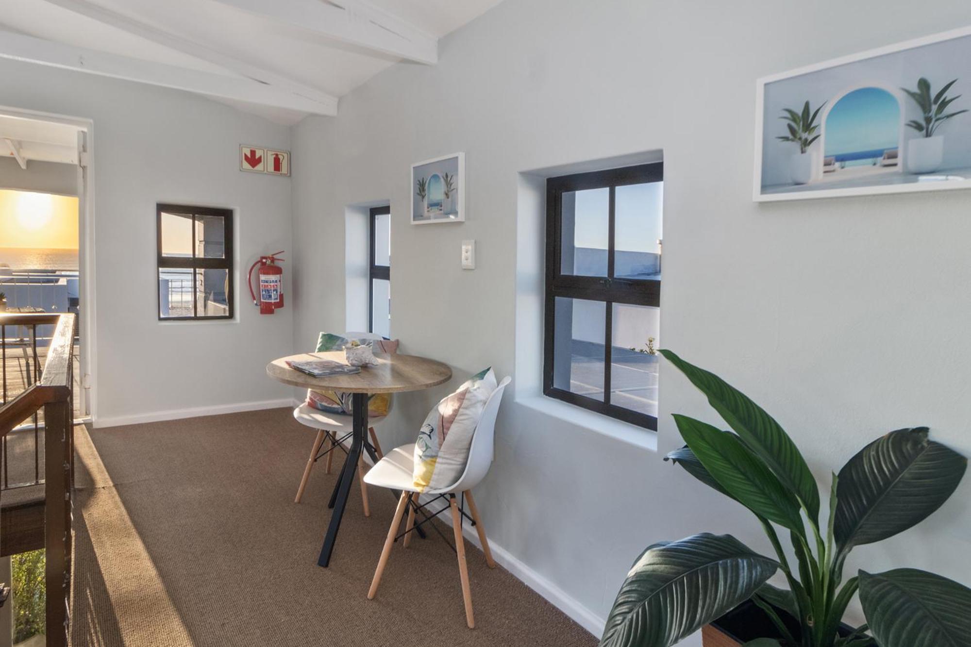 The Sandcastle Guesthouse - Melkbosstrand Extérieur photo