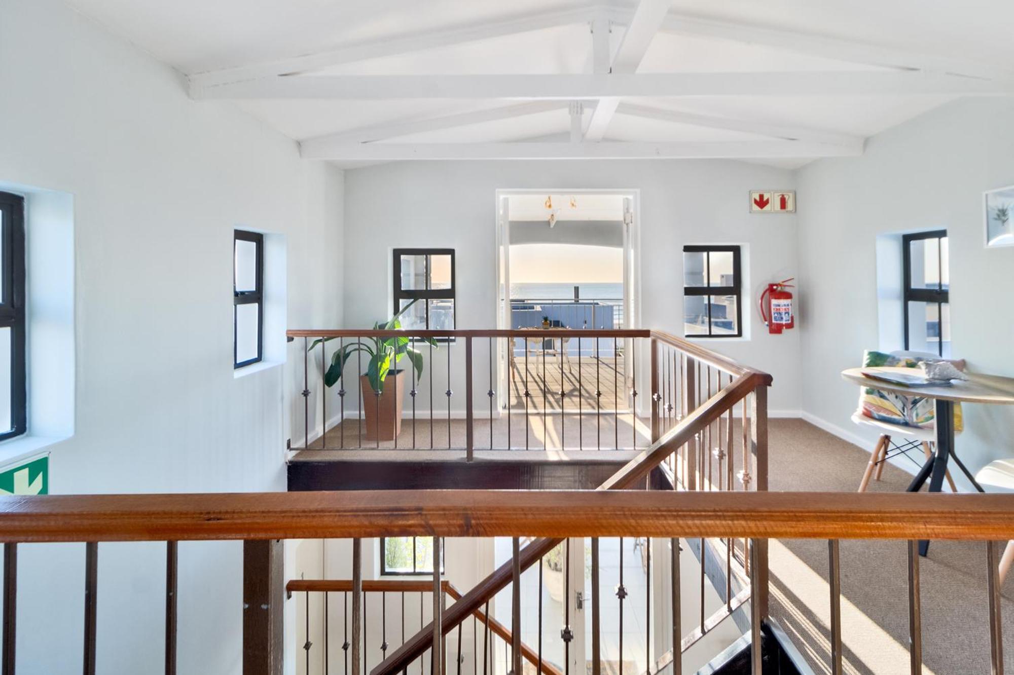 The Sandcastle Guesthouse - Melkbosstrand Extérieur photo